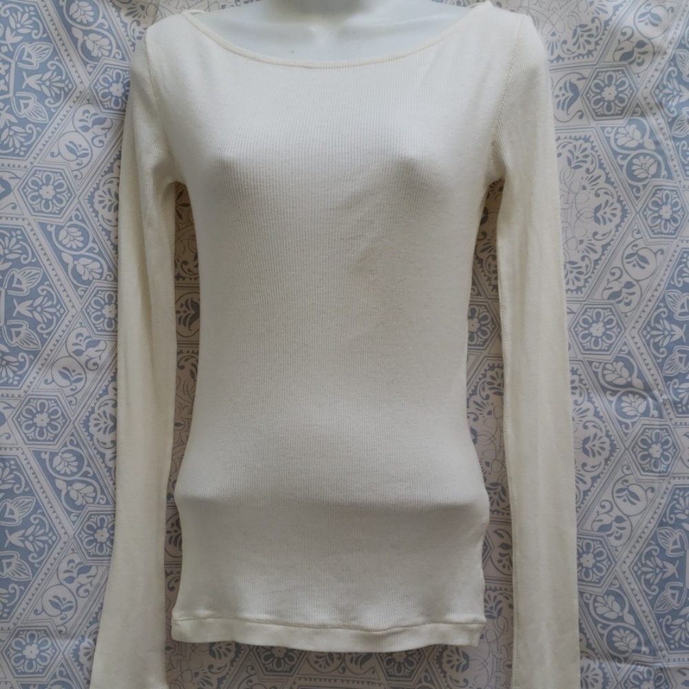 FREE PEOPLE LONG SLEEVES T-SHIRT SIZE xs